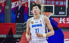 周琦表現(xiàn)佳，防守高效，9中5得13分10板3助1帽。
