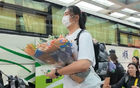 中國女籃亮相，張子宇花捧高挑，楊力維酷，楊舒予帥氣。